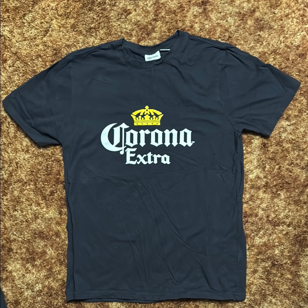 Vintage Navy Blue Corona T-Shirt. Size Large